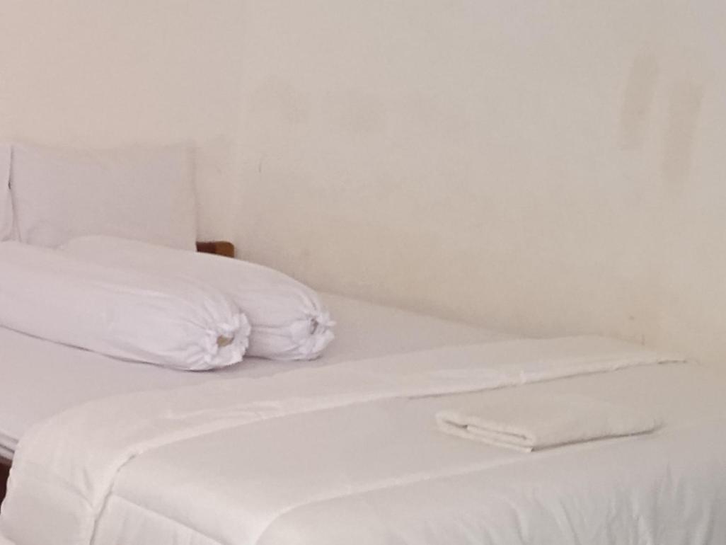 Hotel Wisata Labuan Bajo Kültér fotó